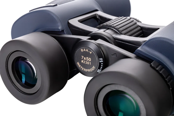 Binokl' Konus Abyss 7x502