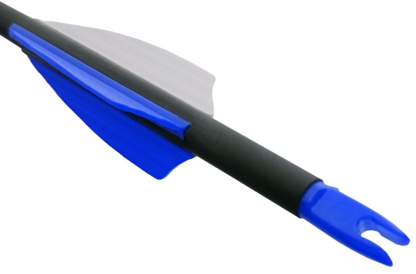 Strela luchnaya karbonovaya Centershot Flash 700 operenie Shield 24