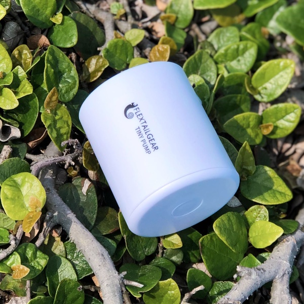 nasos-portativnyj-flextail-tiny-pump-white 4